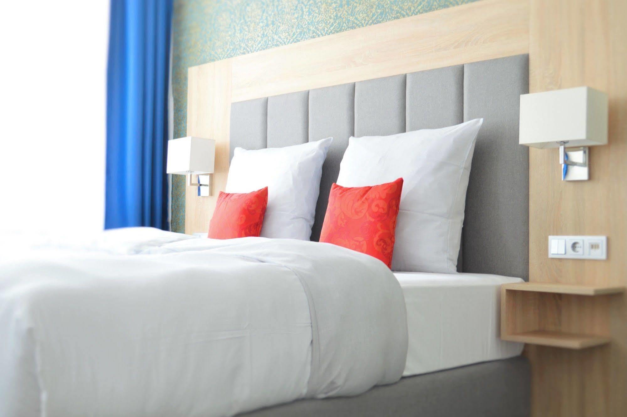 Pallas Hotel Darmstadt Esterno foto